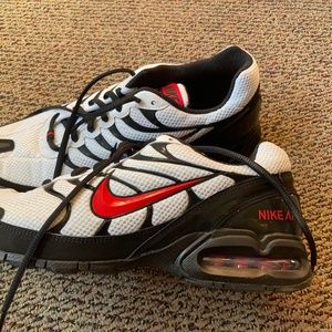 Nike Air MaxAir Torch 4. -NEVER WORN